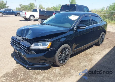 2017 Volkswagen Jetta 1.8T Sel/1.8T Sel Premium from USA, damaged, VIN 3VWL17AJ2HM414073